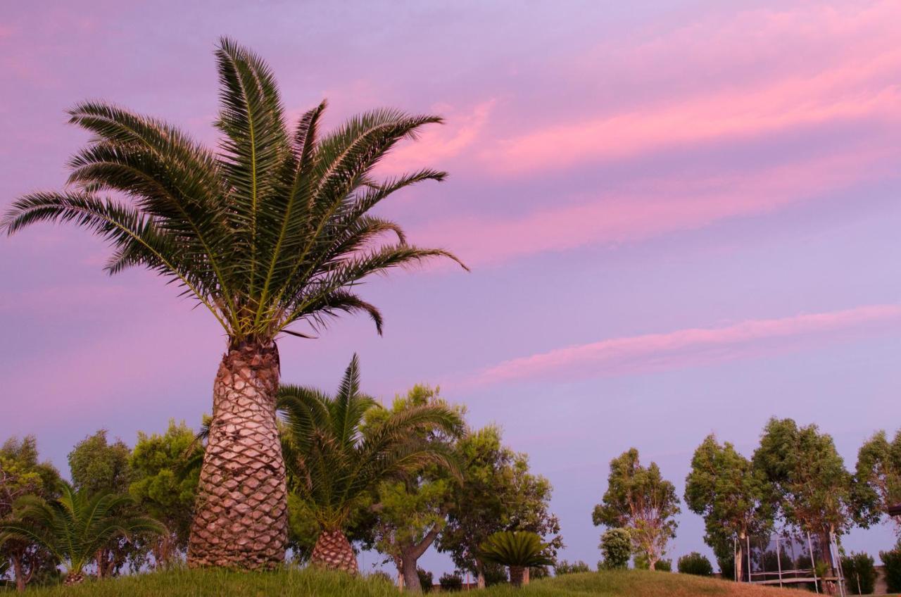 בוטריצ'לו Nirvana Club Village מראה חיצוני תמונה