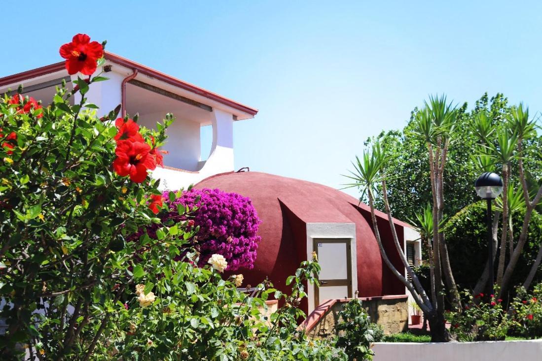 בוטריצ'לו Nirvana Club Village מראה חיצוני תמונה