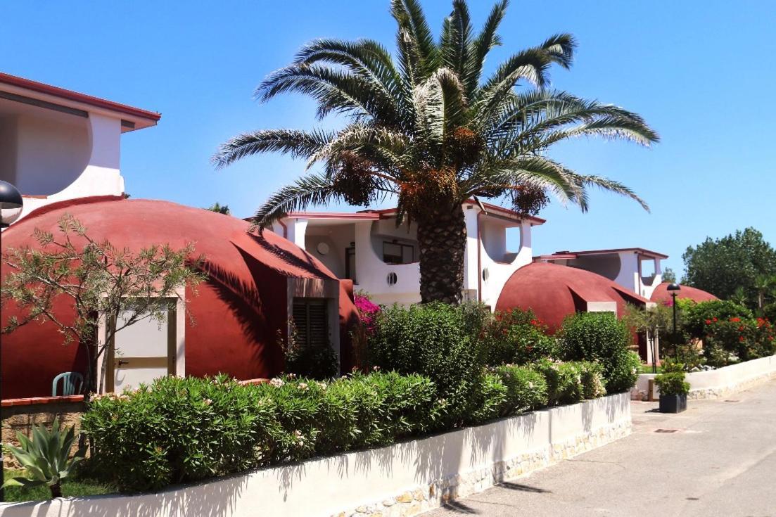 בוטריצ'לו Nirvana Club Village מראה חיצוני תמונה