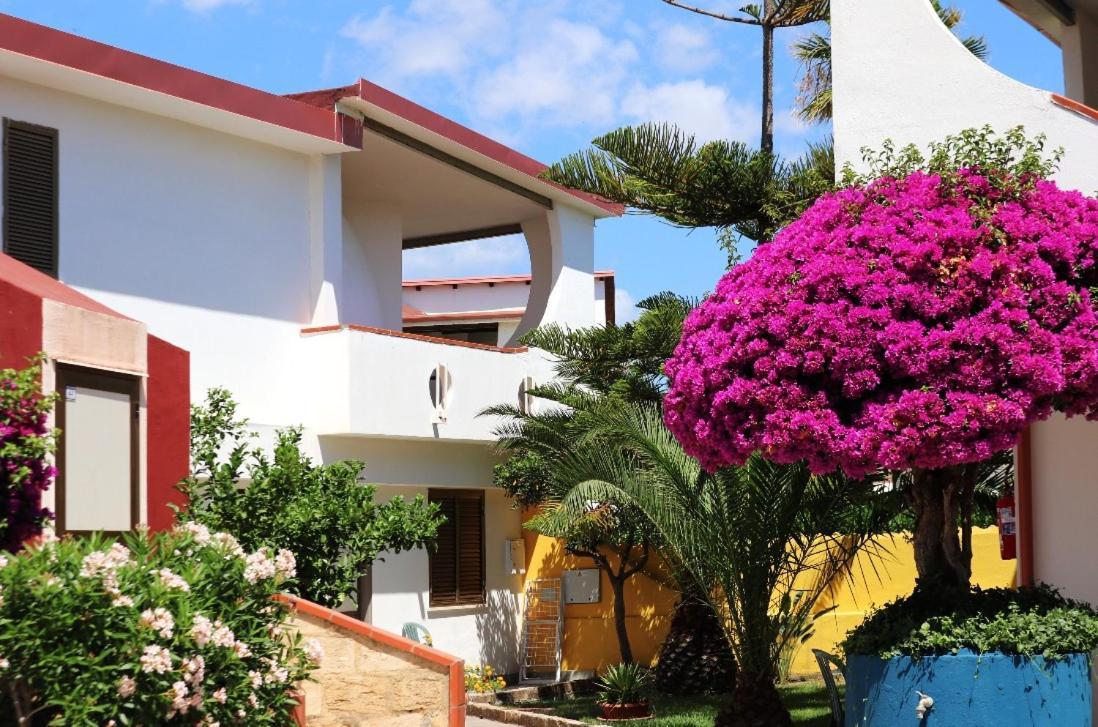 בוטריצ'לו Nirvana Club Village מראה חיצוני תמונה