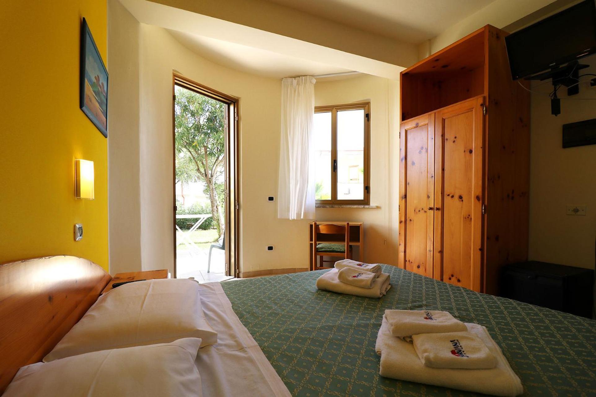 בוטריצ'לו Nirvana Club Village מראה חיצוני תמונה