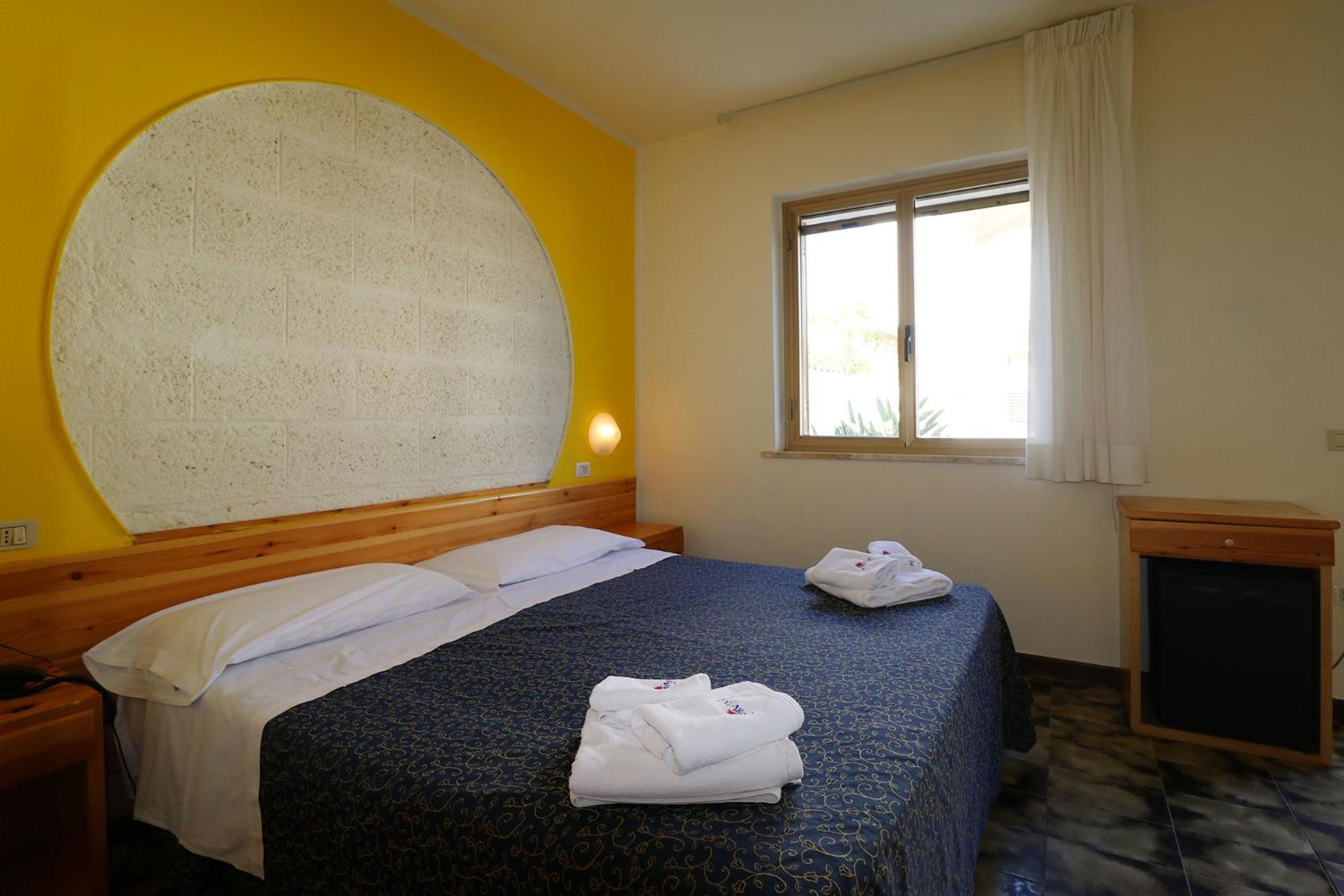 בוטריצ'לו Nirvana Club Village מראה חיצוני תמונה